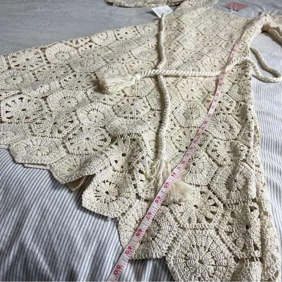 Q13/14 WE ARE KINDRED Luna Crochet Midi Dress - Picture 12 of 16